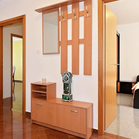 Guest house Holiday &